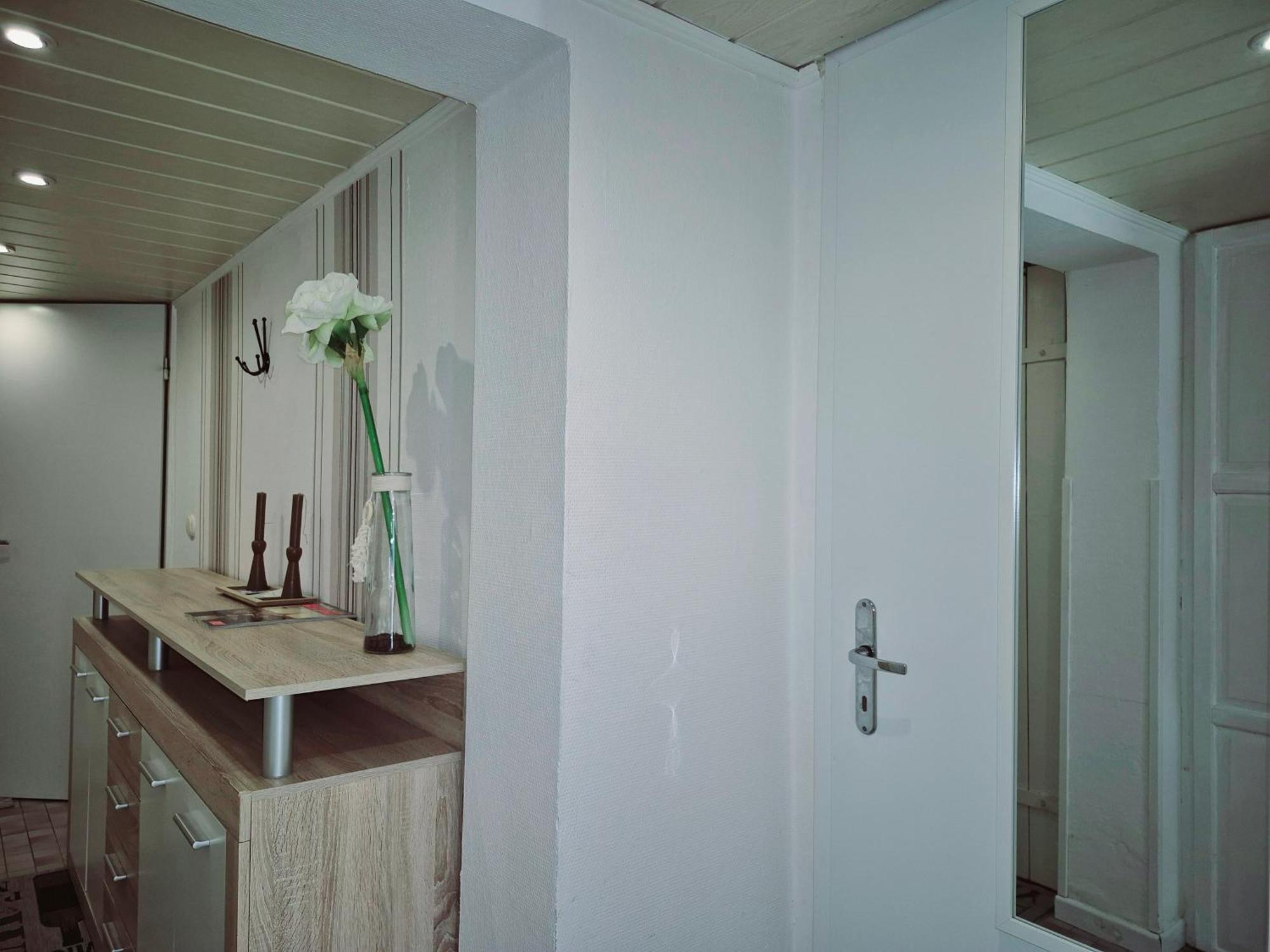 Appartement Untergeschoss, Kaelder, Basement In Ruhiger Wohngegend à Flensbourg Extérieur photo
