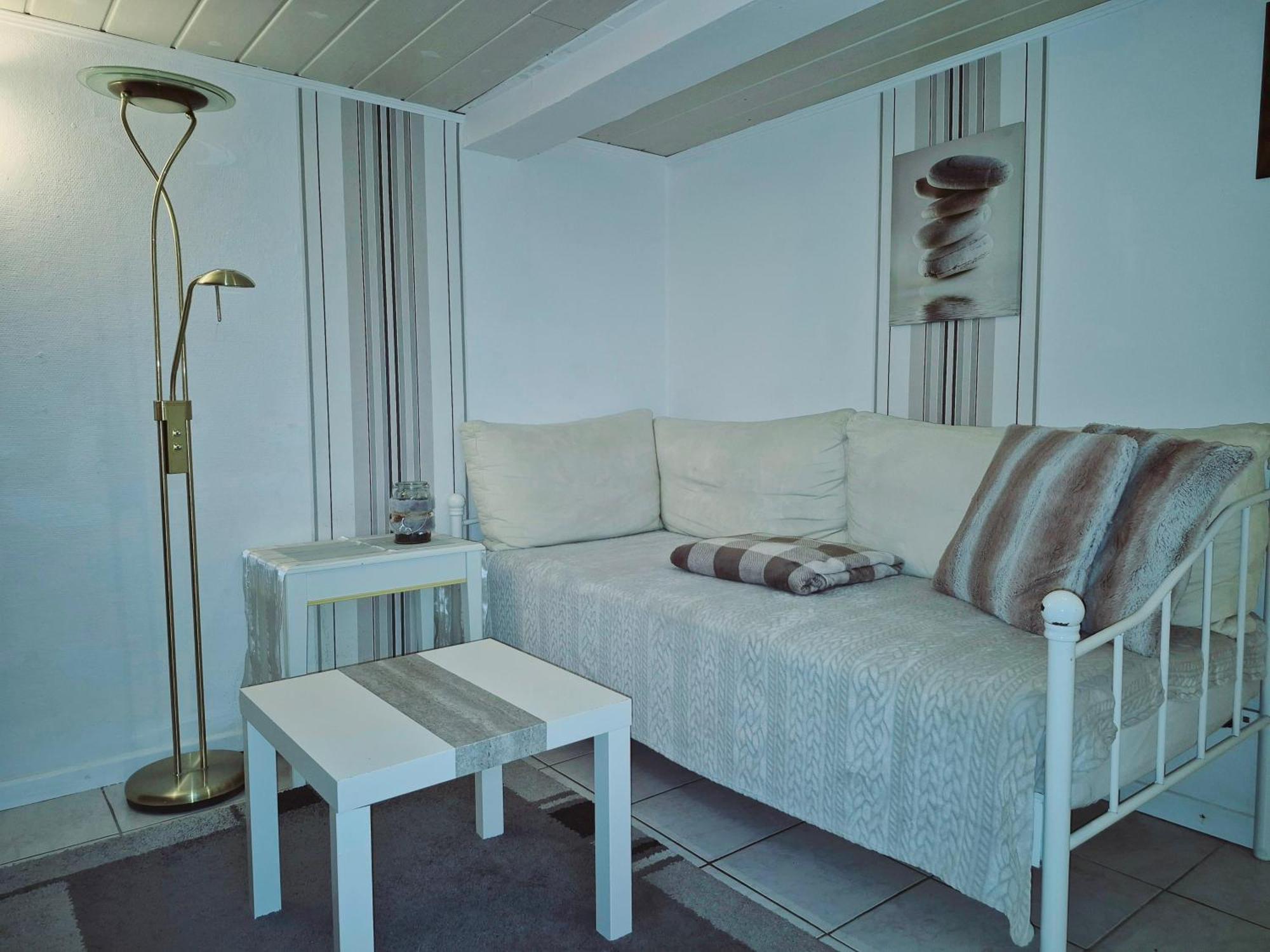 Appartement Untergeschoss, Kaelder, Basement In Ruhiger Wohngegend à Flensbourg Extérieur photo